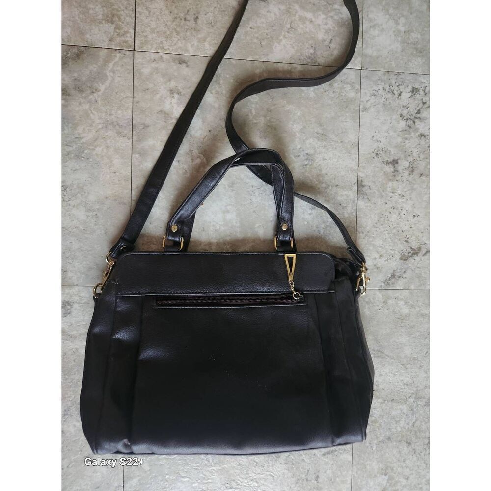 Brown Crossbody Bag w/strap & Handles, Zip closure, Zip Pockets Outside & inside